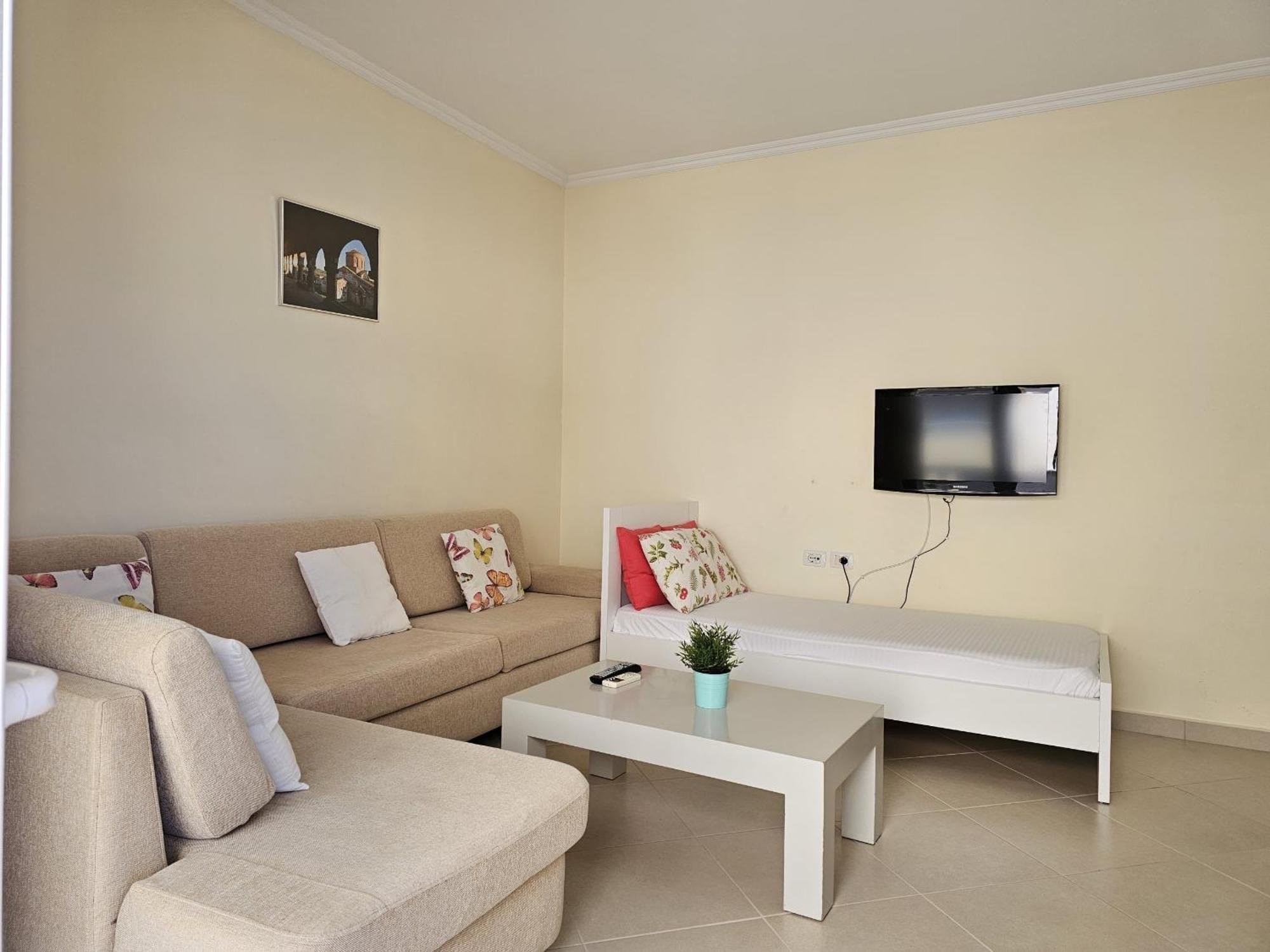 Happy Stay Eri Sarandë Exterior foto